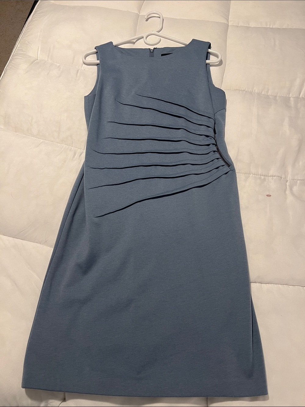 Ivanka Trump Blue Ruched Sheath Dress Side Zip Size 8 - Picture 1 of 3